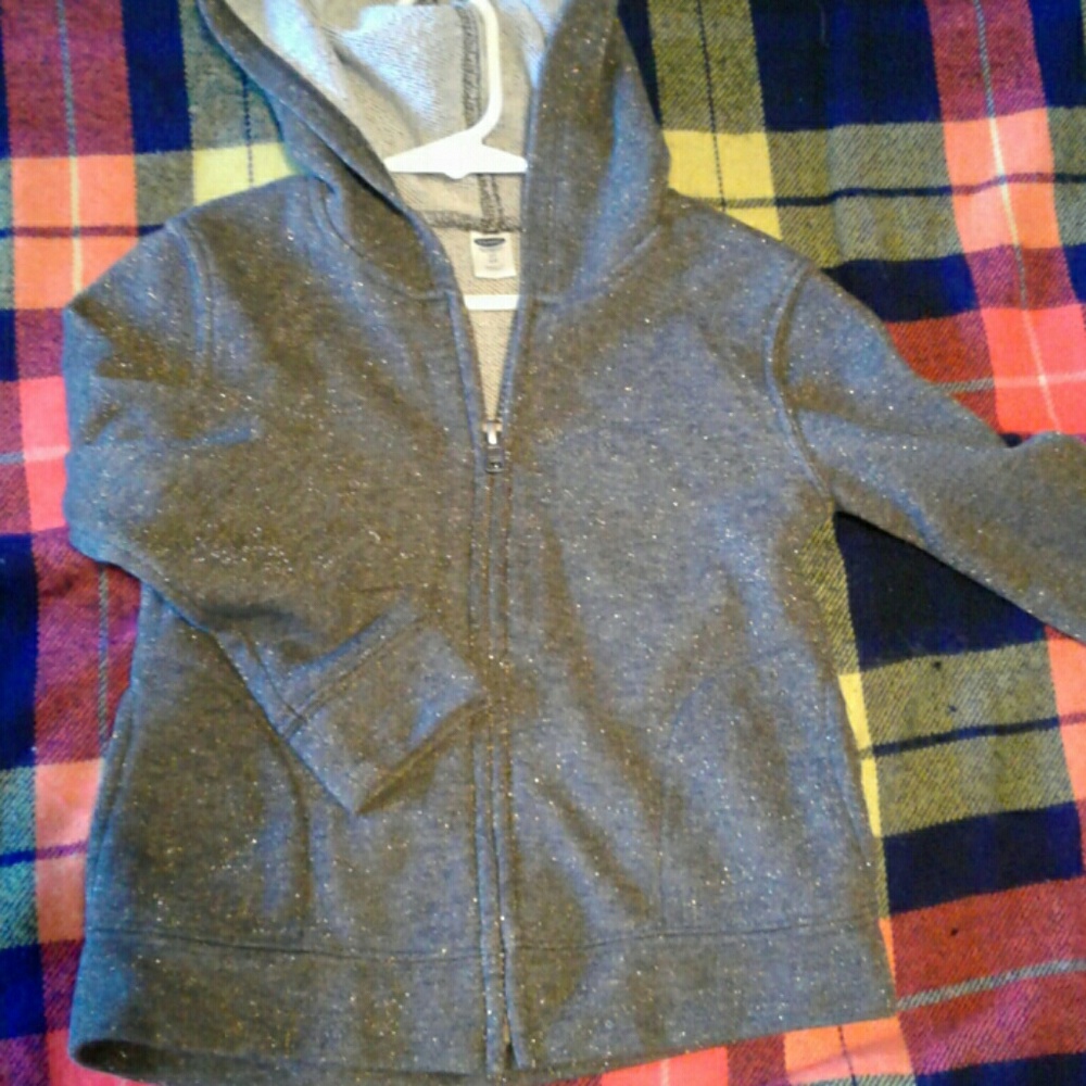 Girls zip up